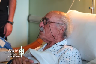 هنرمندی که روی تخت بیمارستان هم نگران تئاتر است