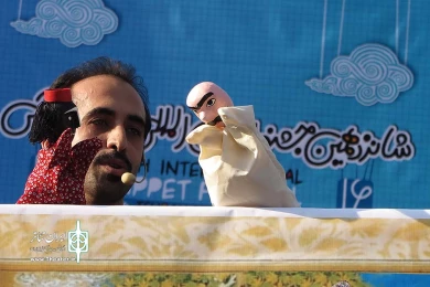 پهلوان کچل ، کچل می ماند