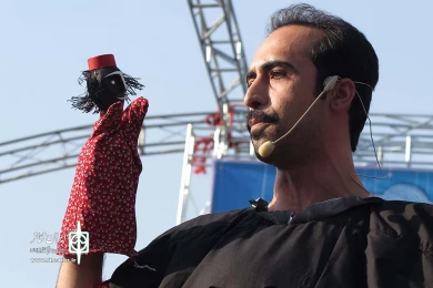 پهلوان کچل ، کچل می ماند