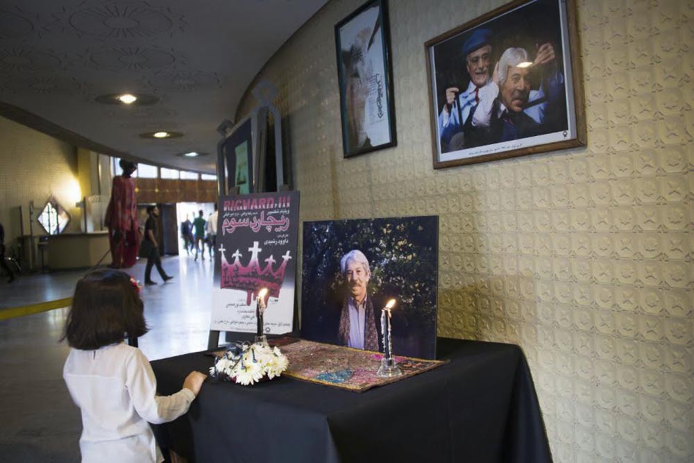 گزارش روز پنجم شانزدهمین جشنواره تئاتر عروسکی - تهران مبارک

نمایش‌هایی که به یاد داوود رشیدی روی صحنه رفتند
