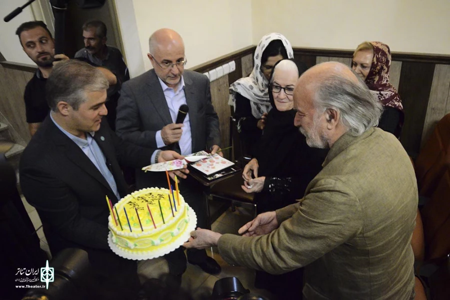مراسم زادروز هنرمندان پیشکسوت