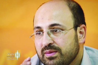 شهرام گیل‌آبادی درباره آینده فرخنده به ایران تئاتر گفت:

نخستین کتاب «گزارش اجرا» منتشر می‌شود