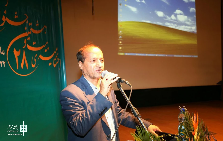 فرماندار ملایر :هنر نمایش ، هنری ممتاز و متمایز است 7