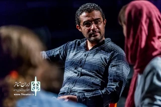 گفت وگو با وحید رهبانی بازیگر وکارگردان نمایش اگر

دوست دارم تماشاگر با حال خوب ازسالن بیرون برود