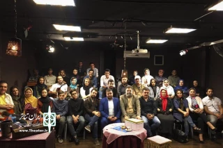 شب گذشته

هنرمندان از نمایش «پای سیب با دارچین اضافه» گفتند