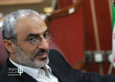 حضور رییس کمیسیون آموزش عالی مجلس شورای اسلامی در تئاتر شهر

زاهدی از اجرای نمایش «روایت عاشقانه» در تالار قشقایی تقدیر کرد