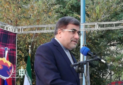 در آیین اختتامیه یازدهمین جشنواره بین المللی تئاتر خیابانی مریوان؛

وزیر فرهنگ و ارشاد اسلامی : تئاتر و تئاتر خیابانی دغدغه اصلاح جامعه را دارد