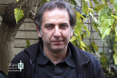 گفت و گو با بابک دقیقی کارگردان نمایش روایت عاشقانه

تئاتر فیزیکال در جامعه امروز دچار بحران است