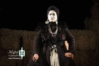 روزهای پایانی هفته جاری در سالن چهارسو

نمایش «طپانچه خانم» دو اجرایی می‌شود