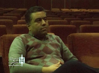 یادداشتی بر نمایشنامه آدم ، آدم است  اثرماندگار برتولت برشت

استحاله یک دلال خرده پا