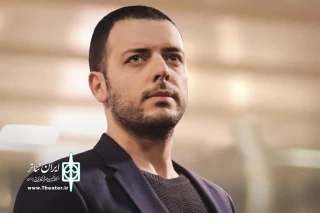 بازی در تئاتر «ماه در آب»

پدرام شریفی به نمایش یعقوبی پیوست