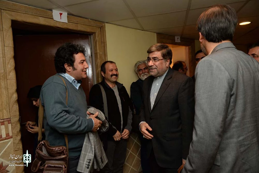 بازدید علی جنتی از تئاتر شهر