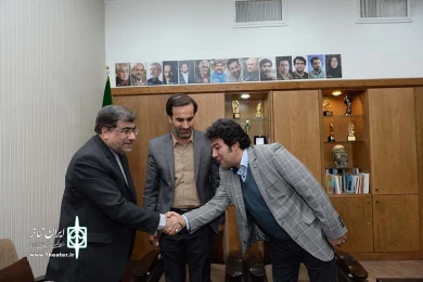 بازدید علی جنتی از تئاتر شهر