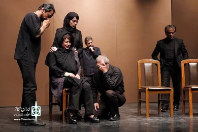 هیچ در هیچ