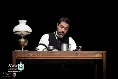 “Matryoshka” Again

Parsa Pirouzfar in Paliz Theater