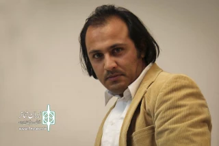همراه با کارگردانان بیست و سومین جشنواره بین‌المللی تئاتر کودک و نوجوان

کارگردان «مورچه‌ای به نام موری» از دور دوم اجرای عمومی نمایش خبرداد