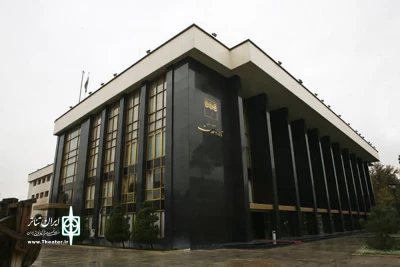 از 12 مهرماه در تالار وحدت

اجراهای «سهروردی» و «سرباز ساده دل» آغاز می‌شود