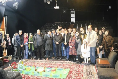 A Visit to Tehran Ritual and Religious Events

Director General of Dramatic Arts Center Sees Khamseh Mourning Shows