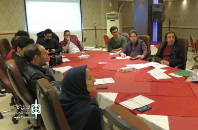 دیدار مسئولان انجمن نمایش استان ها با مدیرکل هنرهای نمایشی