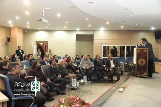 گفتگو با هنرمندان حاضر در همایش تئاتر استان‌ها

رسول بانگین: امسال نسبت سال گذشته ‌اتفاق‌های بهتری رخ داده است