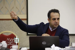 کارگاه تخصصی طراحی و مهندسی صدا در تئاتر توسط آیدین الفت برگزار شد

صدا بردار تئاتر باید کارگردانی صدا کند