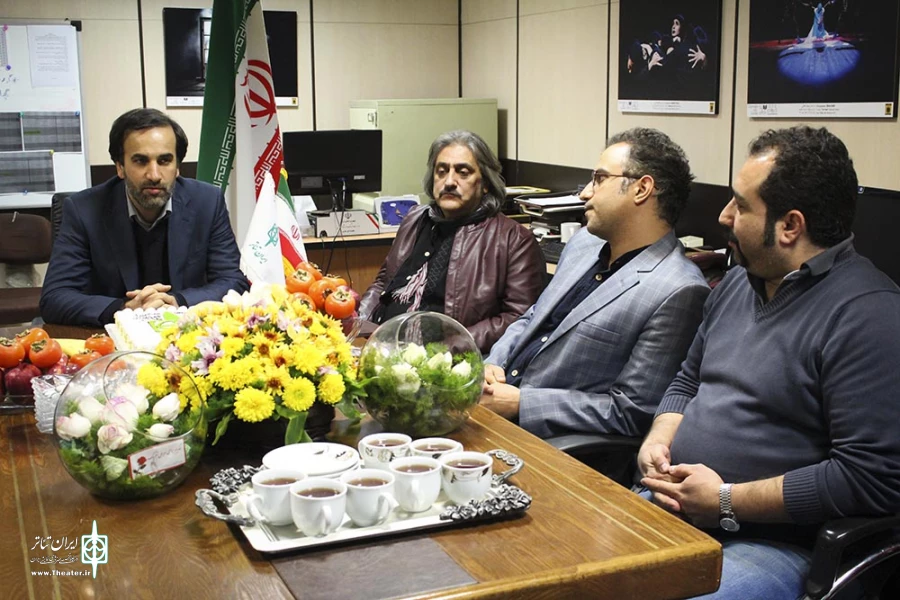 جشن دوازده سالگی ایران تئاتر