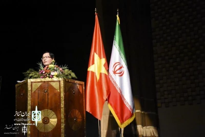 Concurrent with Christmas

Vietnam Cultural Week in Tehran’s City Theater Opens
