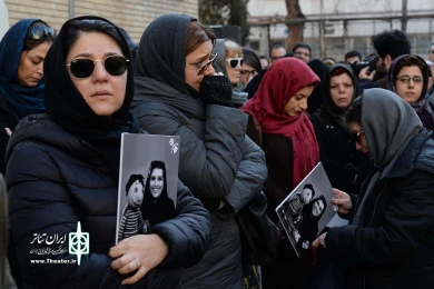 تشییع پیکر دنیا فنی زاده