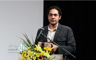 درگفت‌وگو با امین عظیمی مدیر کارگروه نقد جشنواره تئاتر فجر بررسی شد:

تجربه نقد حضوری در فضای پاتوق فرهنگی