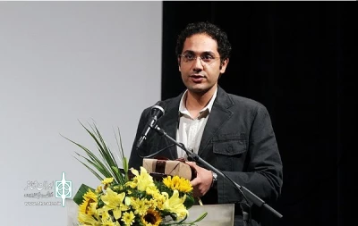 درگفت‌وگو با امین عظیمی مدیر کارگروه نقد جشنواره تئاتر فجر بررسی شد:

تجربه نقد حضوری در فضای پاتوق فرهنگی