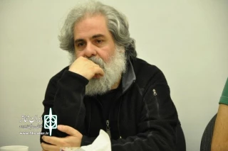 محمد رحمانیان در گفت و گو با ایران تئاتر اعلام کرد :

ساعت اجرای بیست نمایش کوتاه درباره سلفی در جشنواره  تغییر کرد
