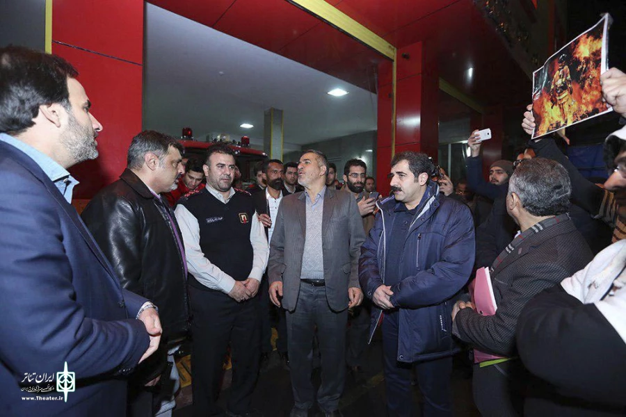 ادای احترام به آتش‌نشانان حادثه ساختمان پلاسکو 3
