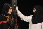 همان باش که نیستی