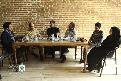 نقد و بررسی خانه ابری