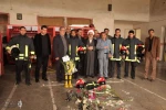 مسئولین و هنرمندان تئاتر قم با آتش نشانان سرافراز دیدار کردند 2