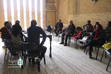 نقد نمایش تو ماهی نیستی ‎