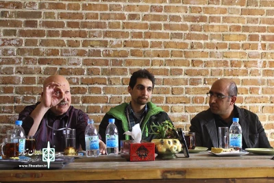 نقد نمایش همسرایی یتیمان