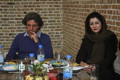 نقد نمایش برگرد مرا ببین