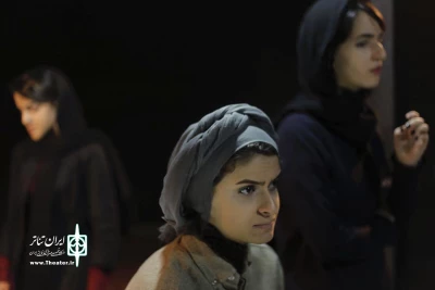  نمایش «۴+ یک روایت از رها دخترخانم عضدی» در فانوس؛

زنی که هویتش را با نقاشی بازمی‌یابد