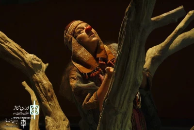 Concurrent with a Meeting of Director General of Dramatic Arts Center & Cultural Official of European Union

EU Representatives Watched “The Tree”