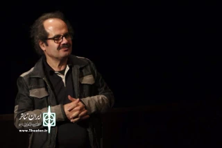 فرهاد تجویدی نمایش"بوق" را برای شرکت در جشنواره تئاتر ماه آماده می‌کند