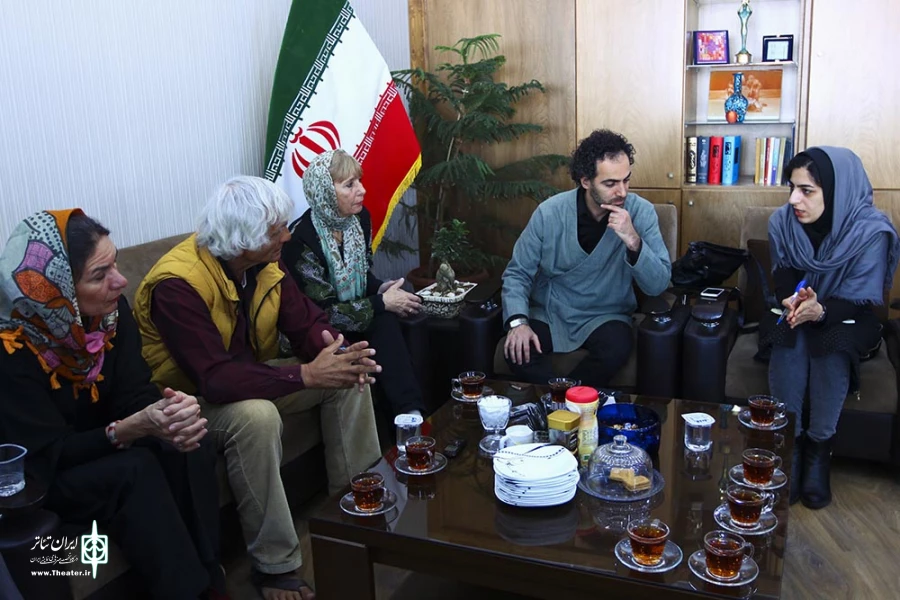 نشست خبری یوجینو باربا‎