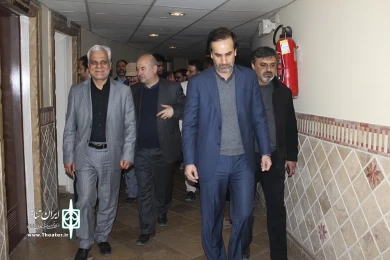بازدید مرتضی طلایی از تئاتر شهر
