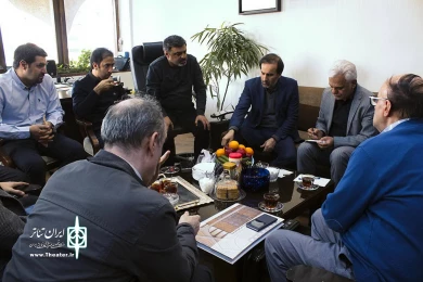 بازدید مرتضی طلایی از تئاتر شهر
