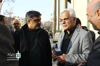 بازدید مرتضی طلایی از تئاتر شهر