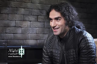 رضا یزدانی پس از تماشای «نام تمام مادران...» از بازی در نمایش آینده محمد رحمانیان خبر داد

نام رحمانیان که می آید خیالتان راحت است