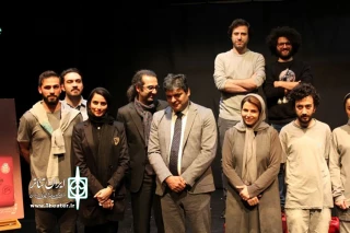 نماینده کمیسر عالی سازمان ملل متحد در امور پناهندگان ایران

مانوس داستان تراژدی زمانه ماست