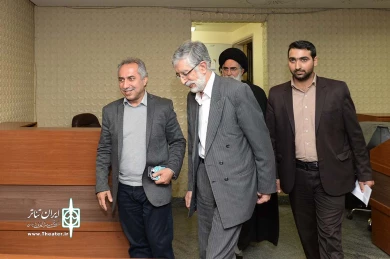 رئیس فرهنگستان زبان و ادب فارسی در تئاتر شهر