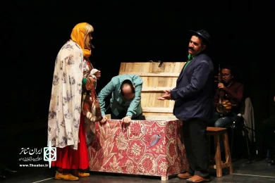 سایه تو سایه