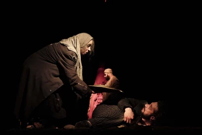 نقد و بررسی نمایش «بوف کور» به کارگردانی «ناصر حسینی‌مهر»

تنها مرگ است که دروغ نمی‌گوید